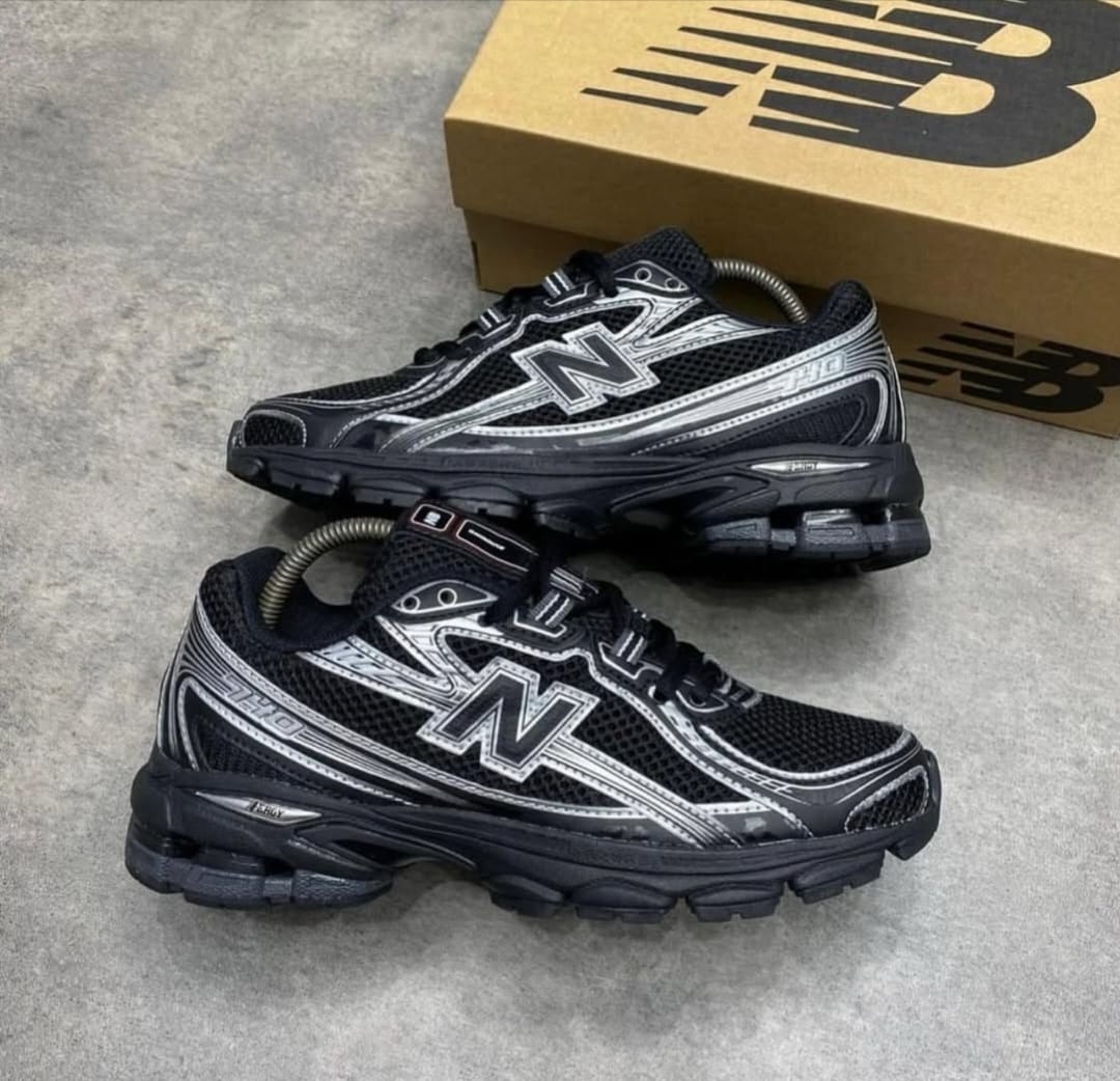 New Balance 1906L