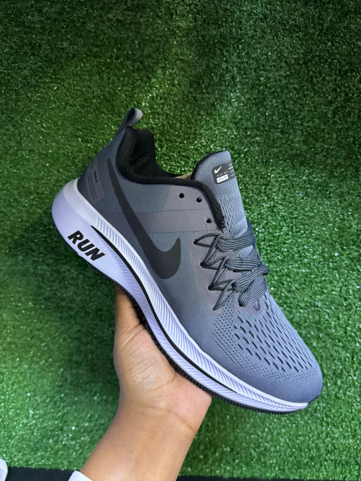 Running Shoes