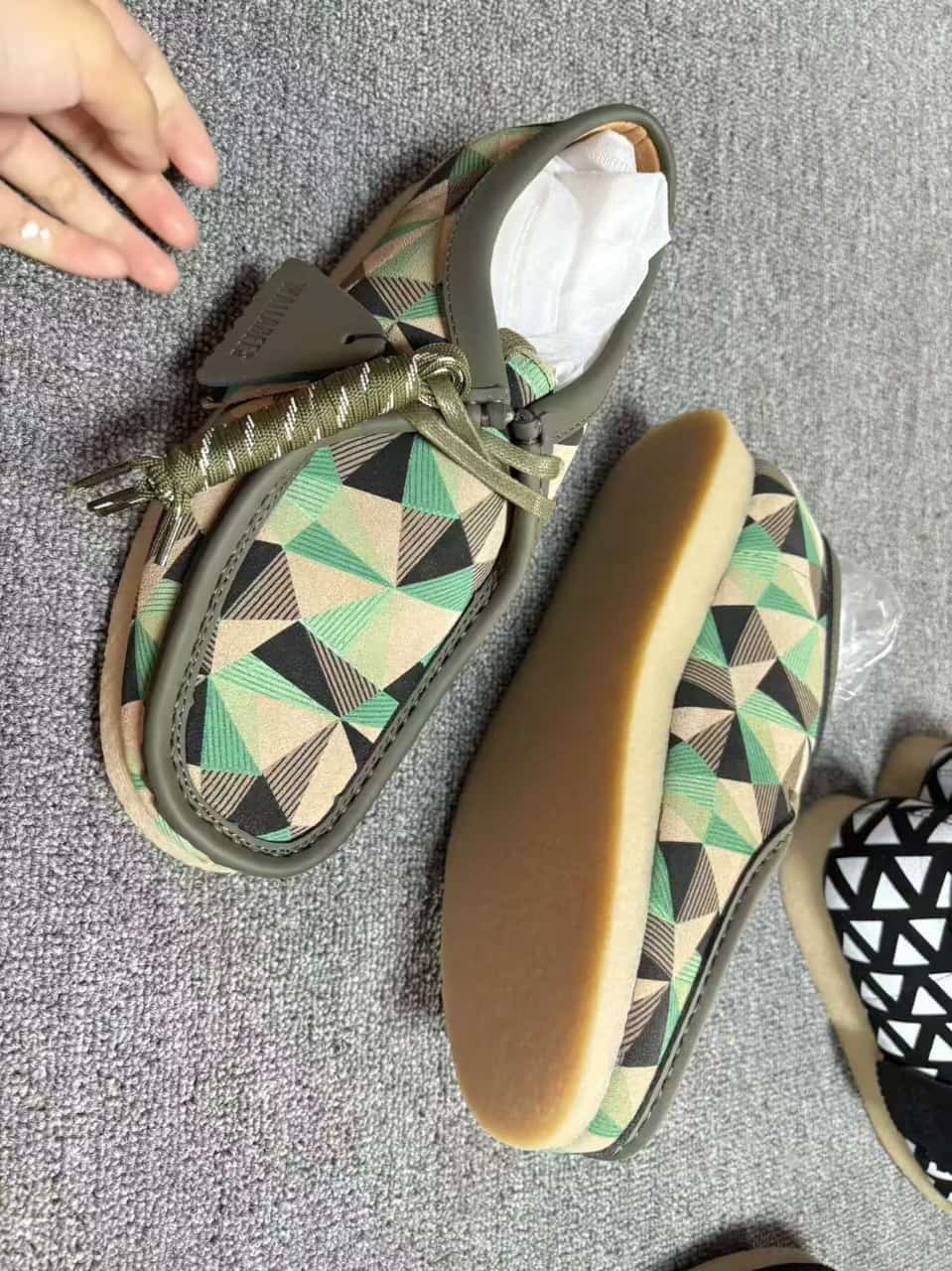 Clarks Wallabee 