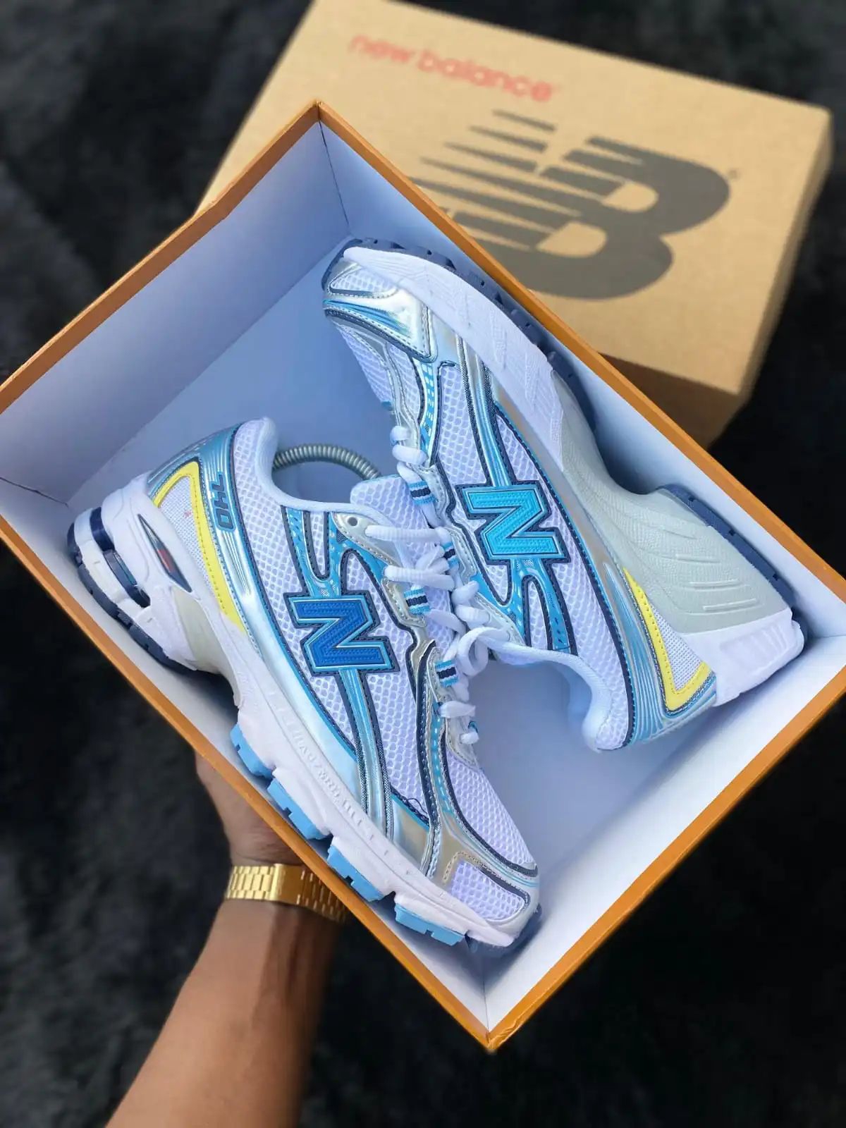 New Balance 740 White Blue