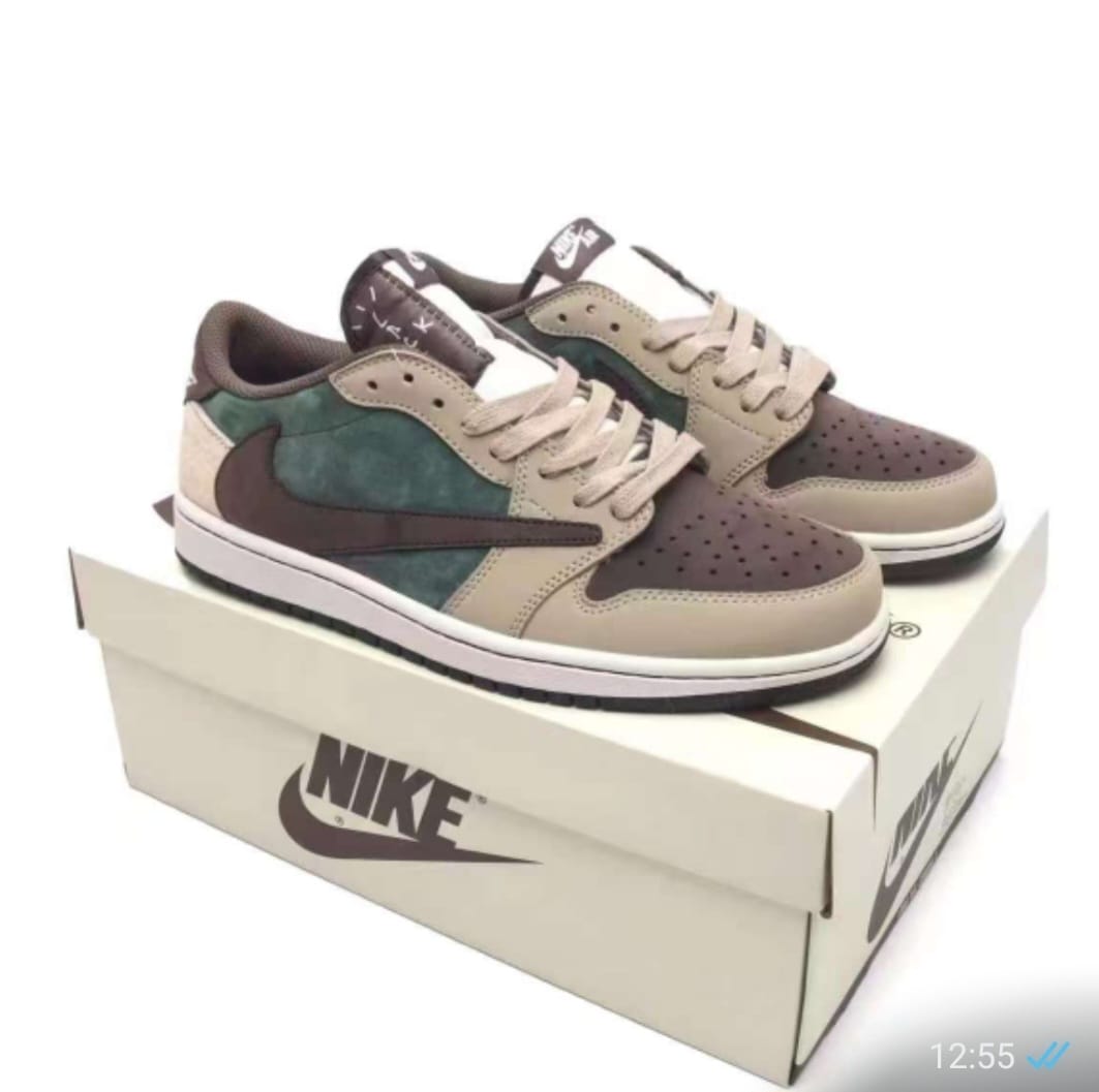 Jordan 1 Low x Travis Scott